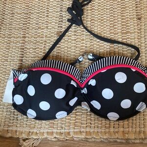Super sexy, black white polkadot bikini top extra lift with padding underwear